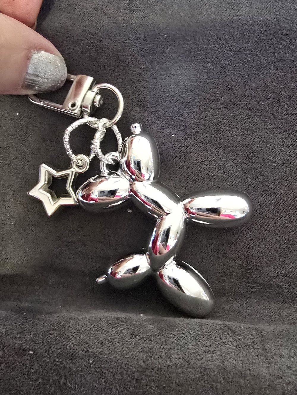 #2024 🧜‍♀NEW SILVER PUFFY BALLOON DOG PURSE CHARM with Star & 2 Hearts 3.25"x2" - Picture 2 of 14